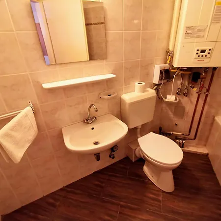 Napospart 33 * Балатонлелле